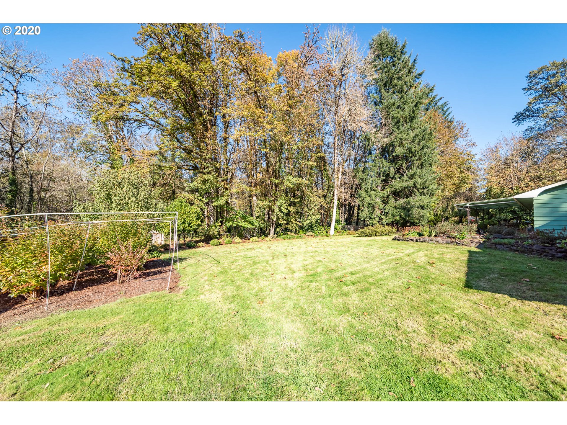 41003 Deerhorn Road Springfield, OR 97478 - Photo 26 of 31 Gallery Image 26