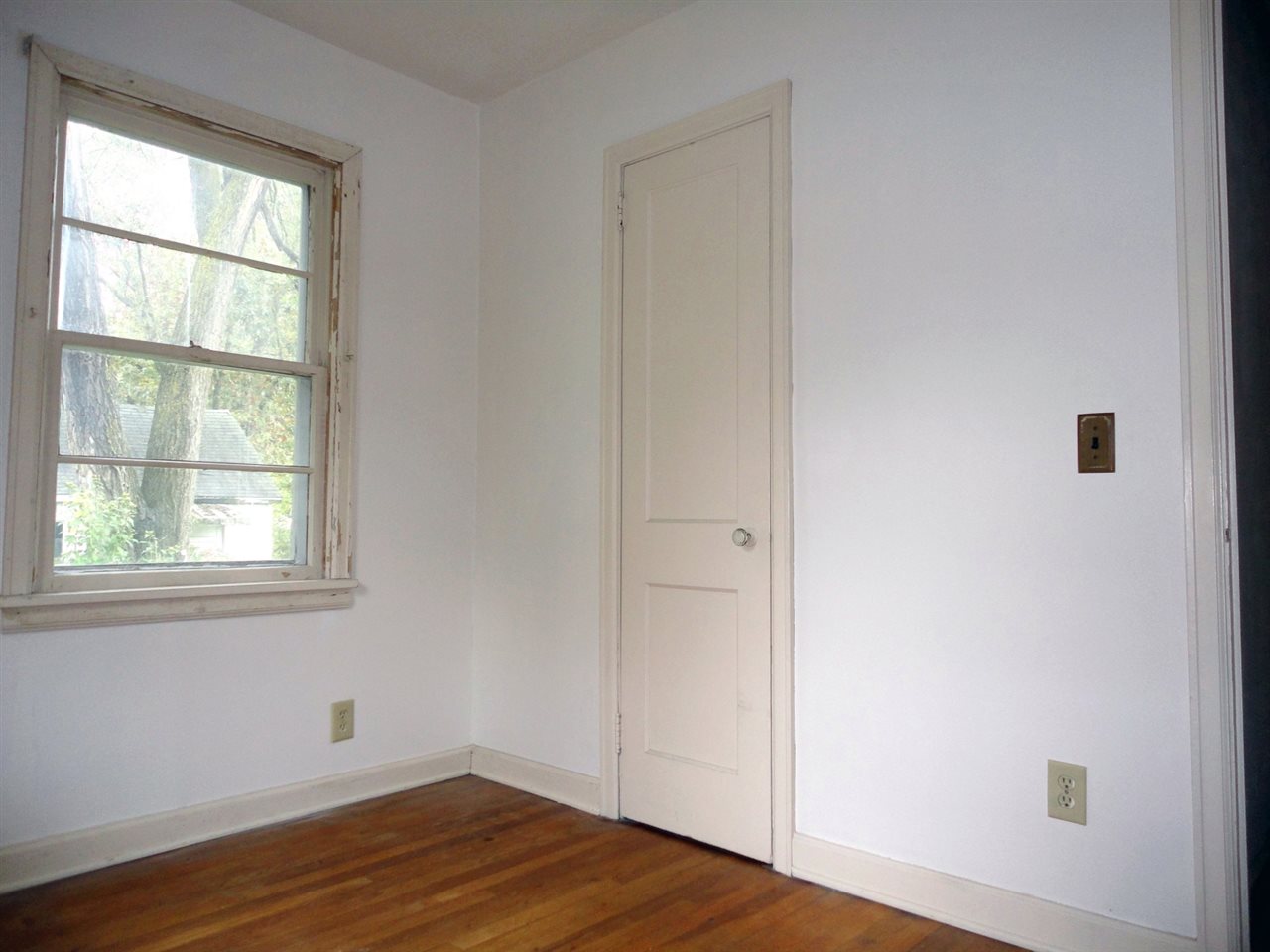 55837 Mayflower Road South Bend, IN 46619 - Photo 13 of 22 Gallery Image 13