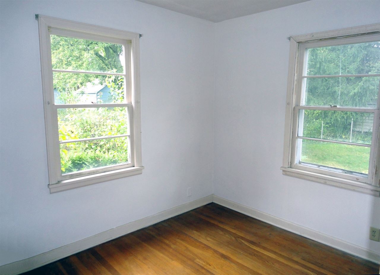 55837 Mayflower Road South Bend, IN 46619 - Photo 14 of 22 Gallery Image 14