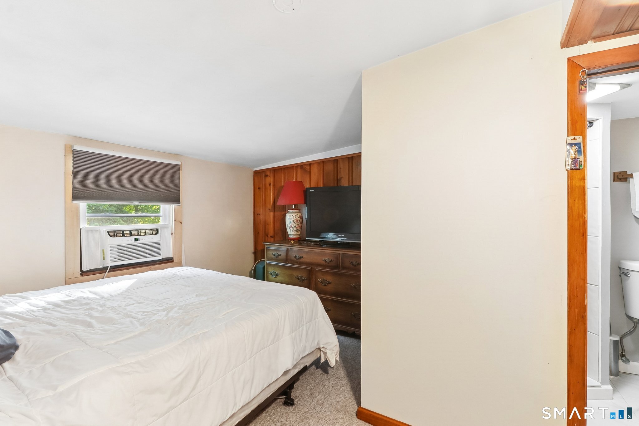 1044 Durham Road Wallingford, CT 06492 - Photo 18 of 27
