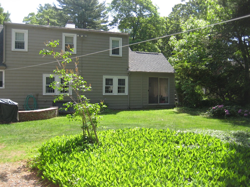 17 Strathmore Road Wakefield, MA 01880 - Photo 8 of 30 Gallery Image 8