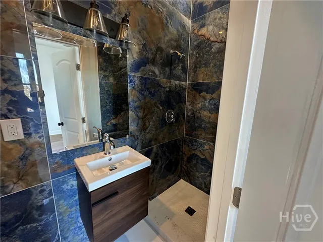 $900 | 312 West 37th Street, Unit C, Savannah, GA 31401