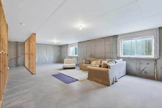 $395,000 | 26042 24th Street West, Zimmerman, MN 55398