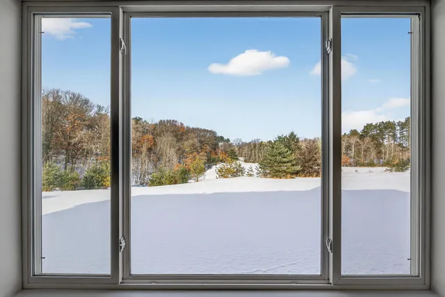 $395,000 | 26042 24th Street West, Zimmerman, MN 55398