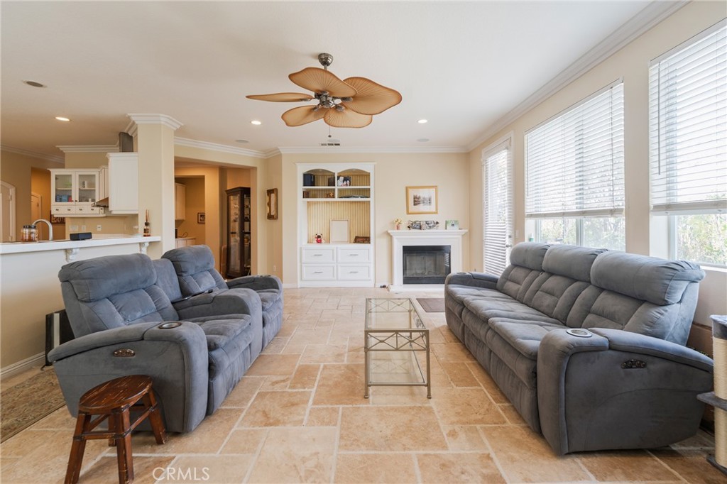 25326 Grandfir Court Corona, CA 92883 - Photo 10 of 44