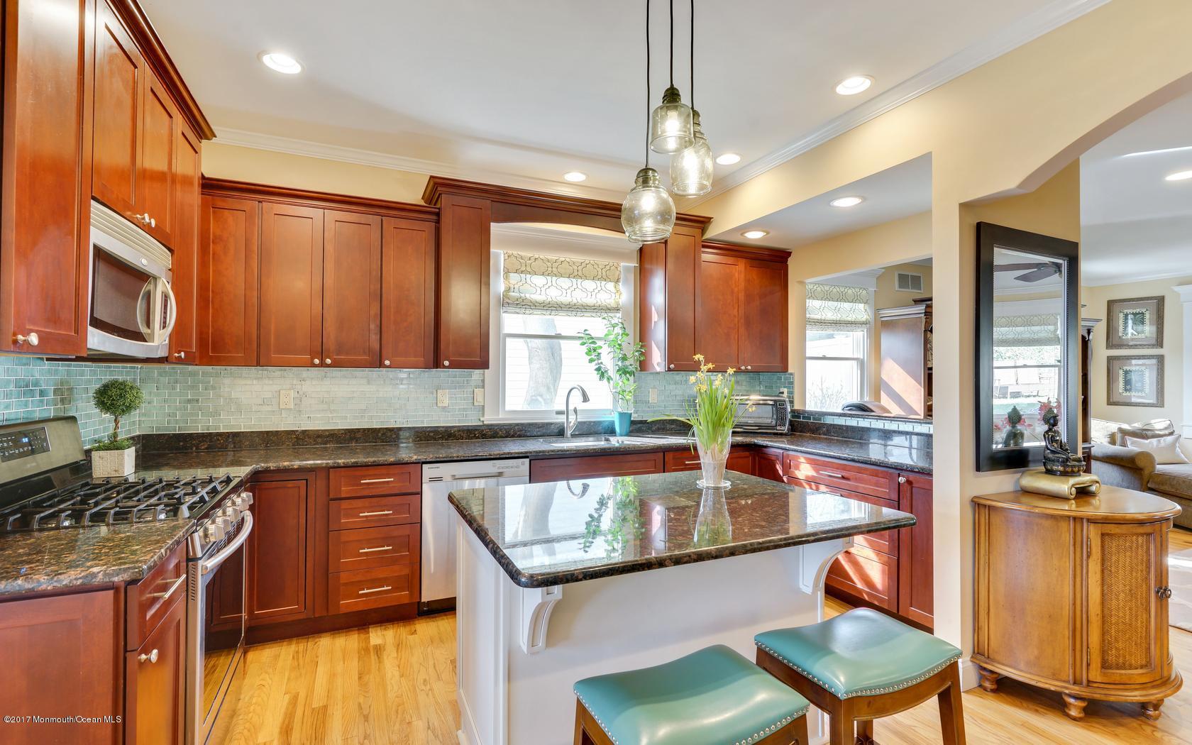 8 3rd Street Rumson, NJ 07760 - Photo 7 of 19 Kitchen