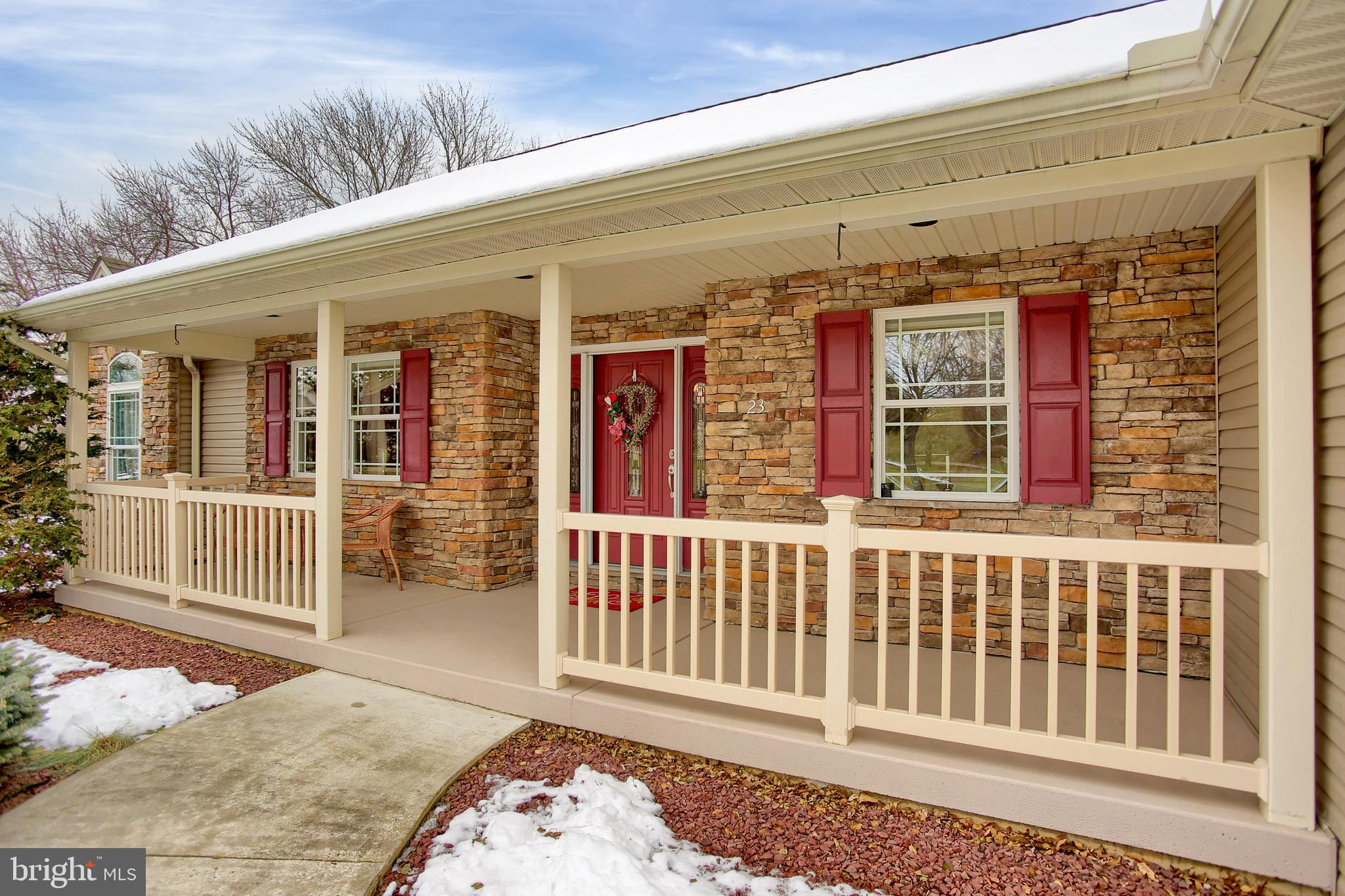 23 Orion Road Boiling Springs, PA 17007 - Photo 5 of 36 Gallery Image 5