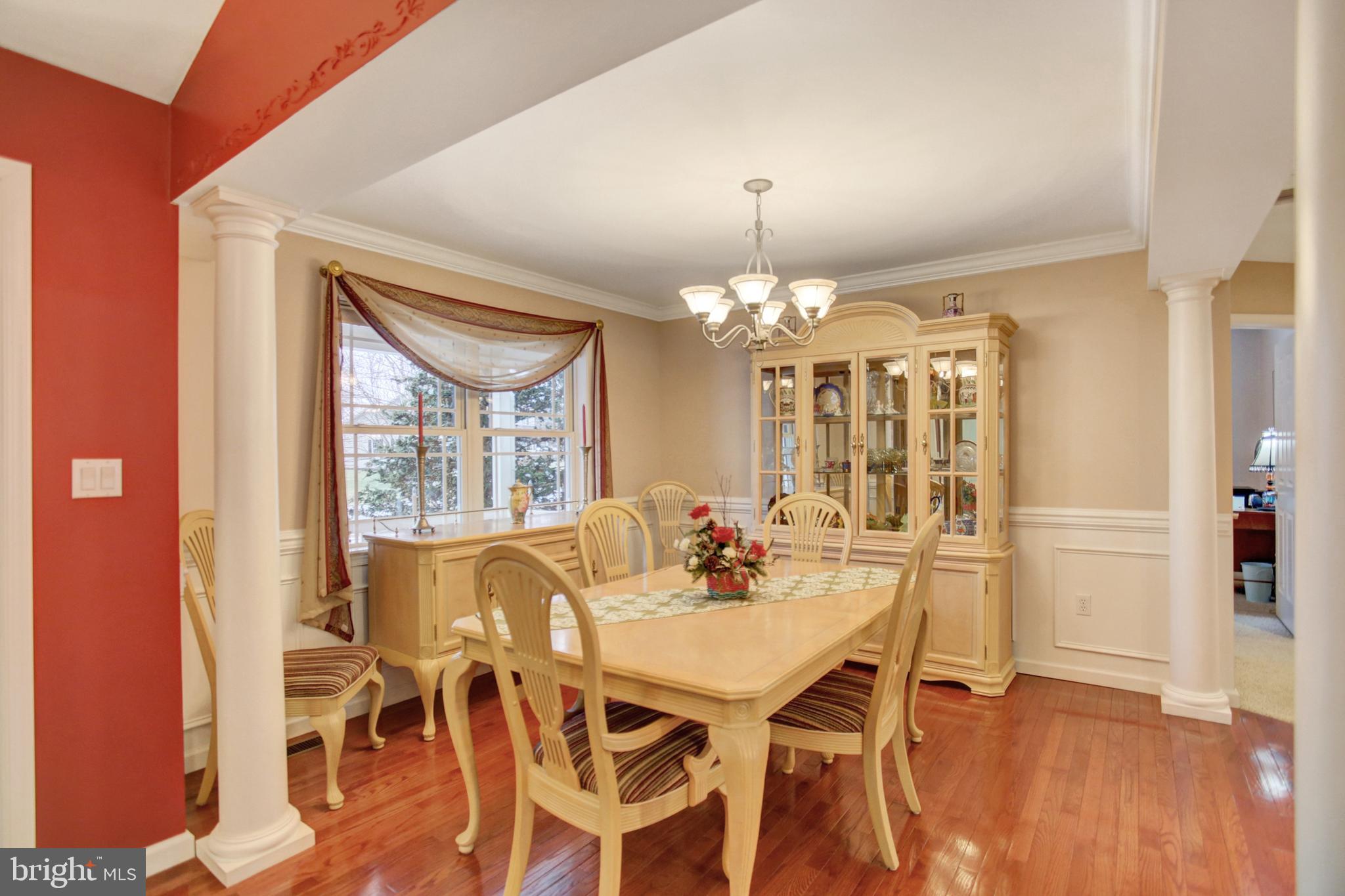 23 Orion Road Boiling Springs, PA 17007 - Photo 7 of 36 Formal Dining Area
