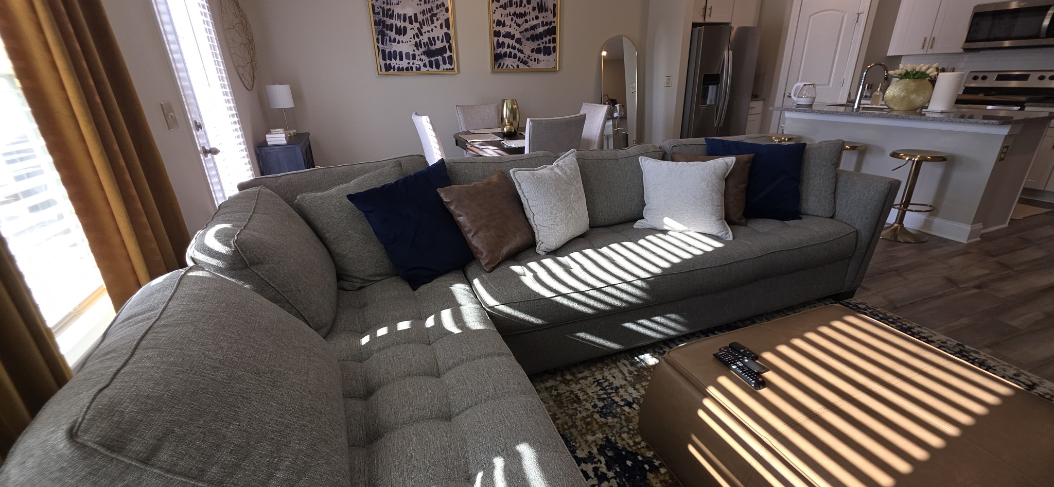 751 Prairie View Drive Columbia, TN 38401 - Photo 4 of 34 a living room with furniture