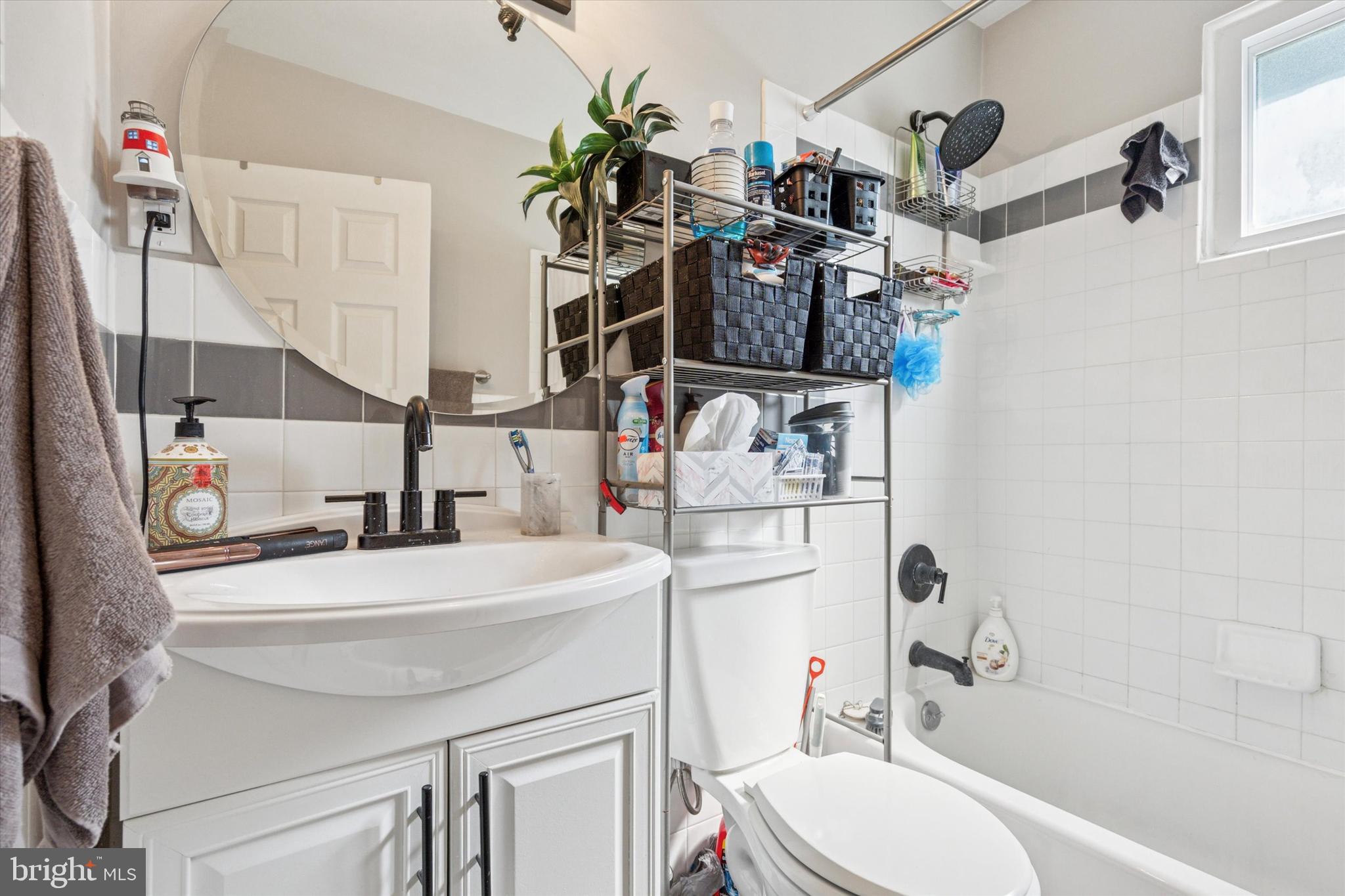 120 Clement Road Oreland, PA 19075 - Photo 10 of 34 a bathroom with a sink toilet and shower