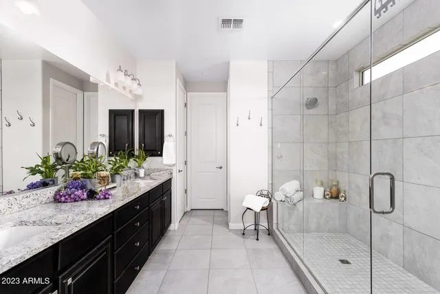 $4,800 | 18426 North 65th Place, Phoenix, AZ 85054