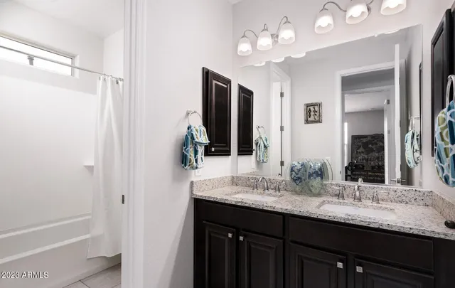 $4,800 | 18426 North 65th Place, Phoenix, AZ 85054