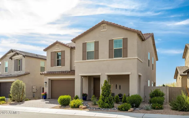 $4,800 | 18426 North 65th Place, Phoenix, AZ 85054