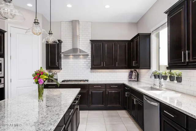 $4,800 | 18426 North 65th Place, Phoenix, AZ 85054