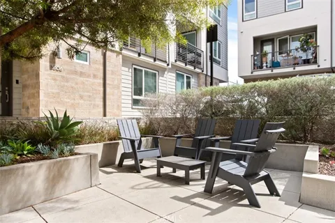 $1,275,000 | 5606 East Alloway Court, Los Angeles, CA 90042