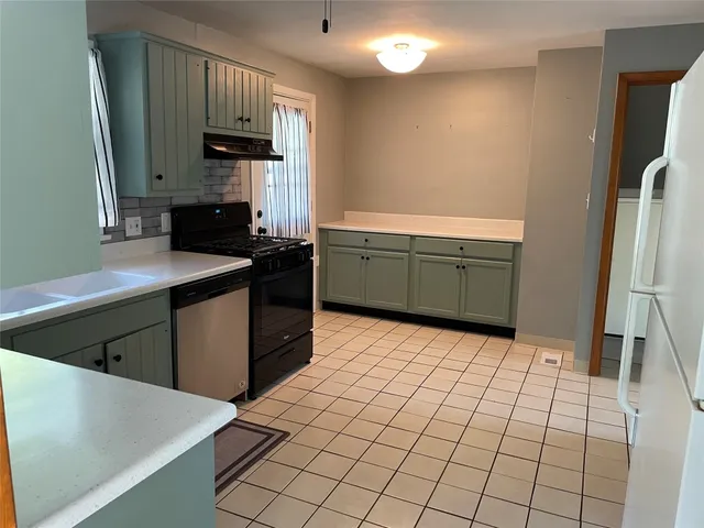 $32,400 | 524 Winston Drive, Endicott, NY 13760