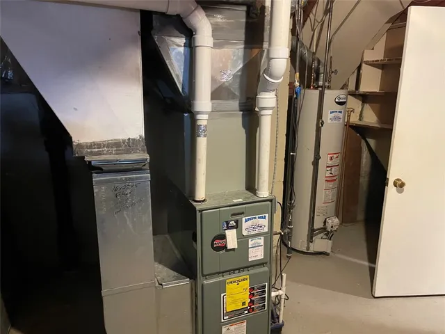 $32,400 | 524 Winston Drive, Endicott, NY 13760