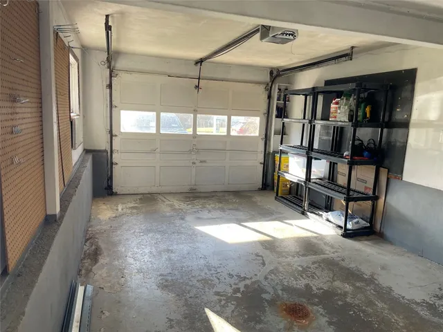 $32,400 | 524 Winston Drive, Endicott, NY 13760