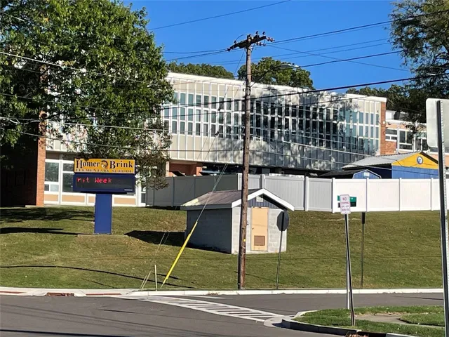 $32,400 | 524 Winston Drive, Endicott, NY 13760