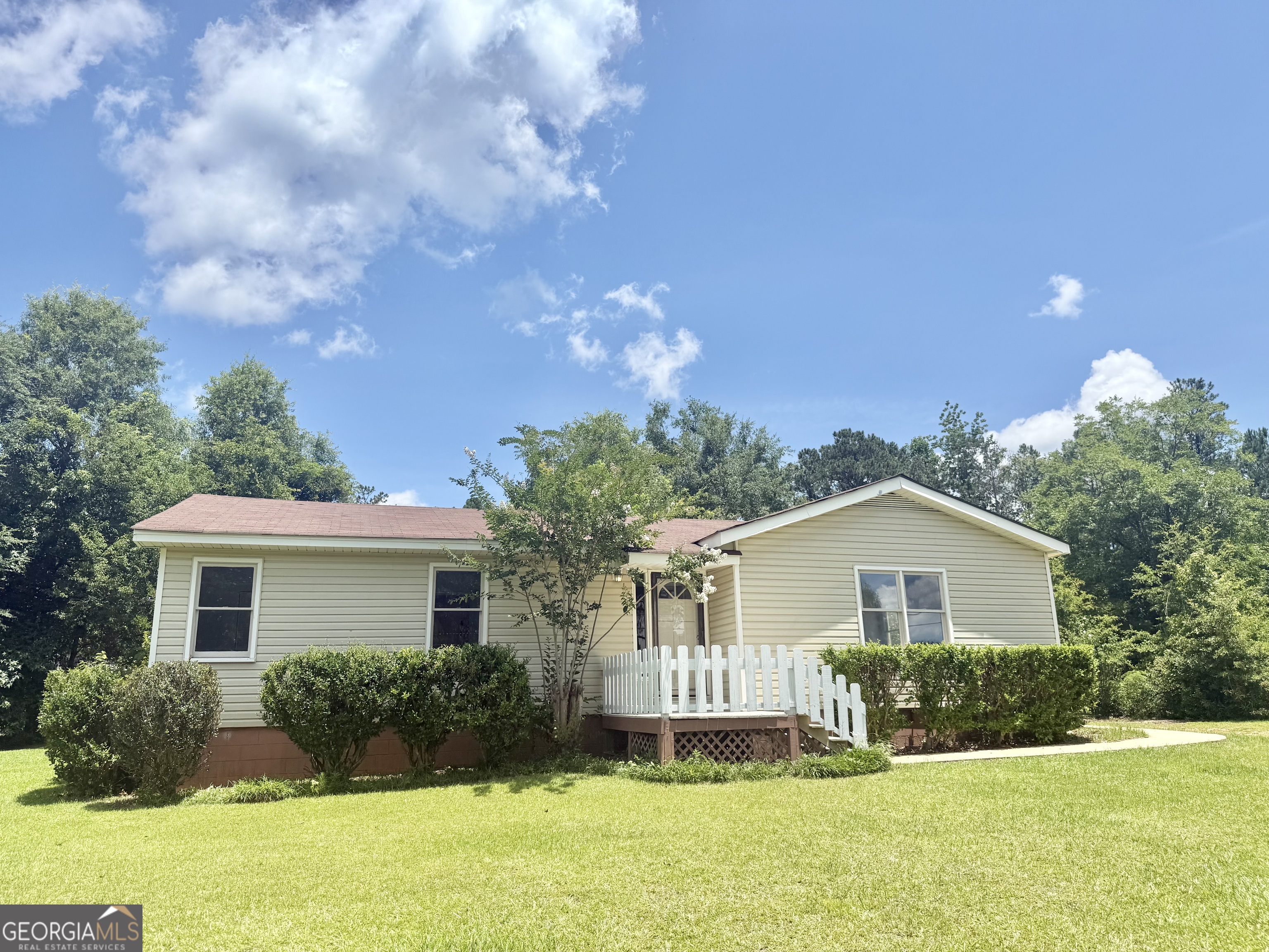 547 Hines Road LaGrange, GA 30241 - Photo 2 of 17