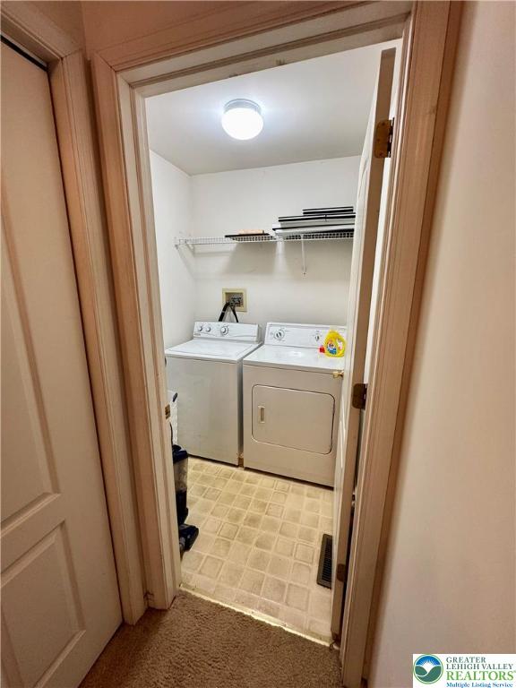 255 Ridings Circle Macungie, PA 18062 - Photo 13 of 30 a utility room with dryer and washer