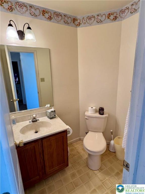255 Ridings Circle Macungie, PA 18062 - Photo 14 of 30 a bathroom with a sink a toilet and shower