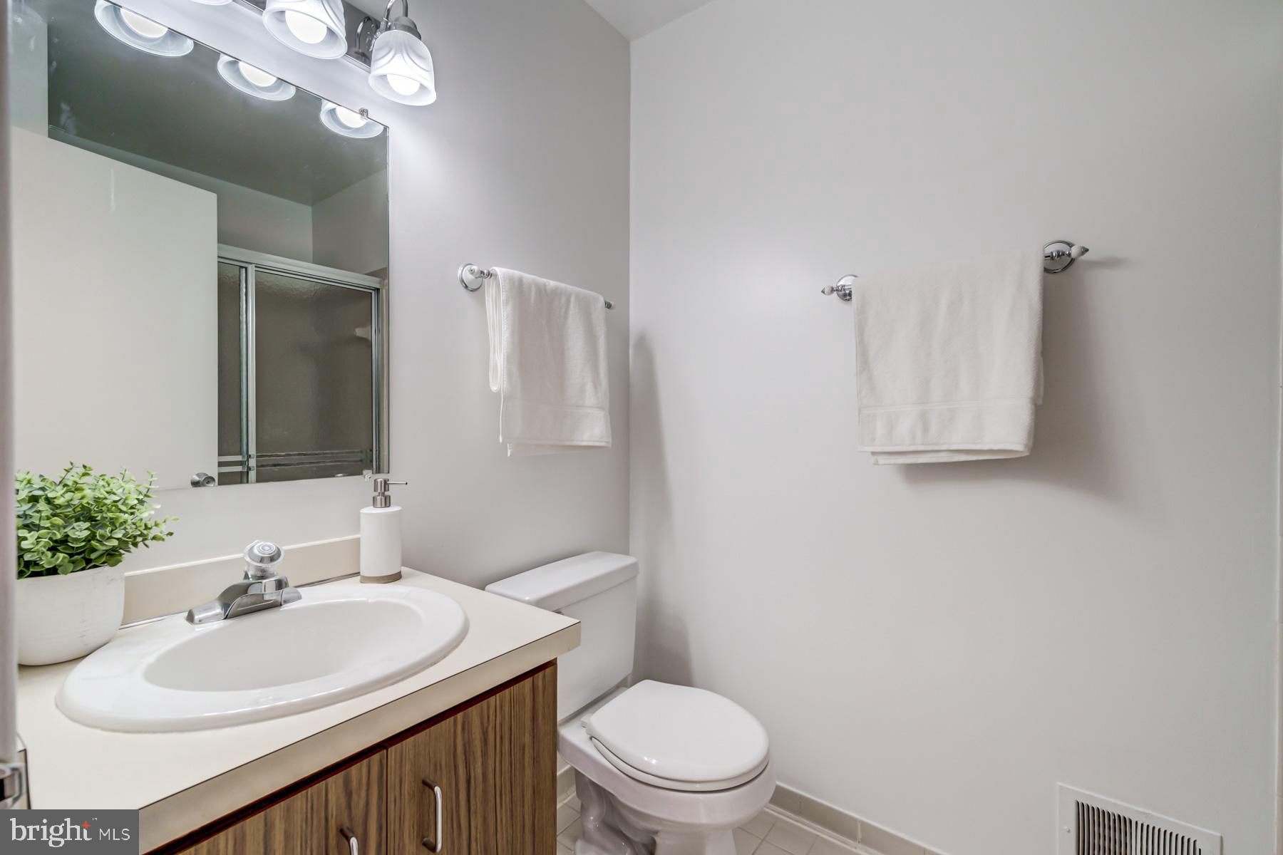 9073 Blarney Stone Drive Springfield, VA 22152 - Photo 30 of 47