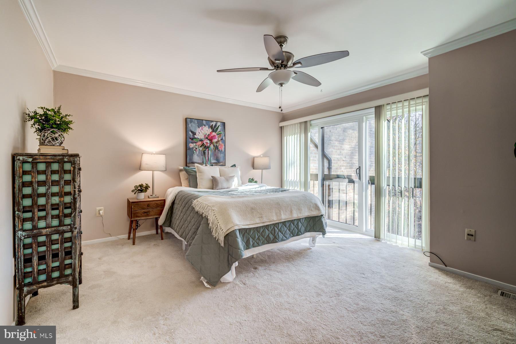 9073 Blarney Stone Drive Springfield, VA 22152 - Photo 4 of 47