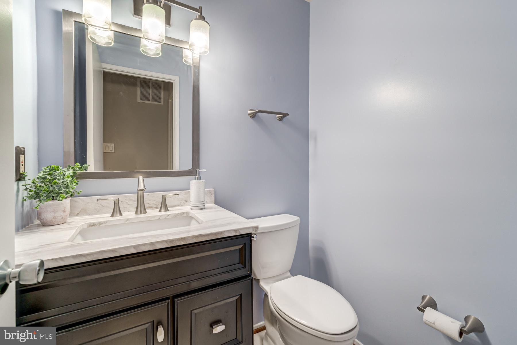 9073 Blarney Stone Drive Springfield, VA 22152 - Photo 42 of 47