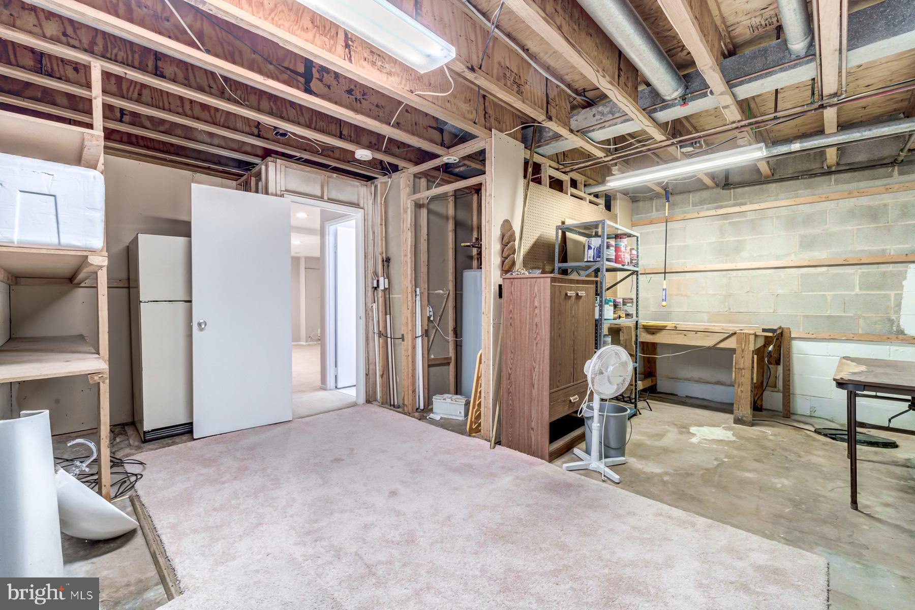 9073 Blarney Stone Drive Springfield, VA 22152 - Photo 44 of 47