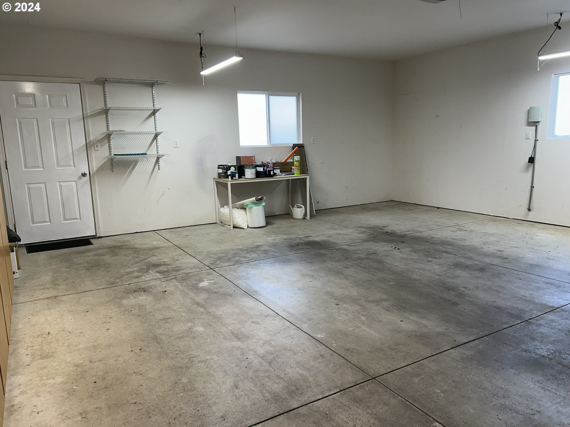 853 Munsel Creek Loop Florence, OR 97439 - Photo 38 of 44 a view of a storage & utility room