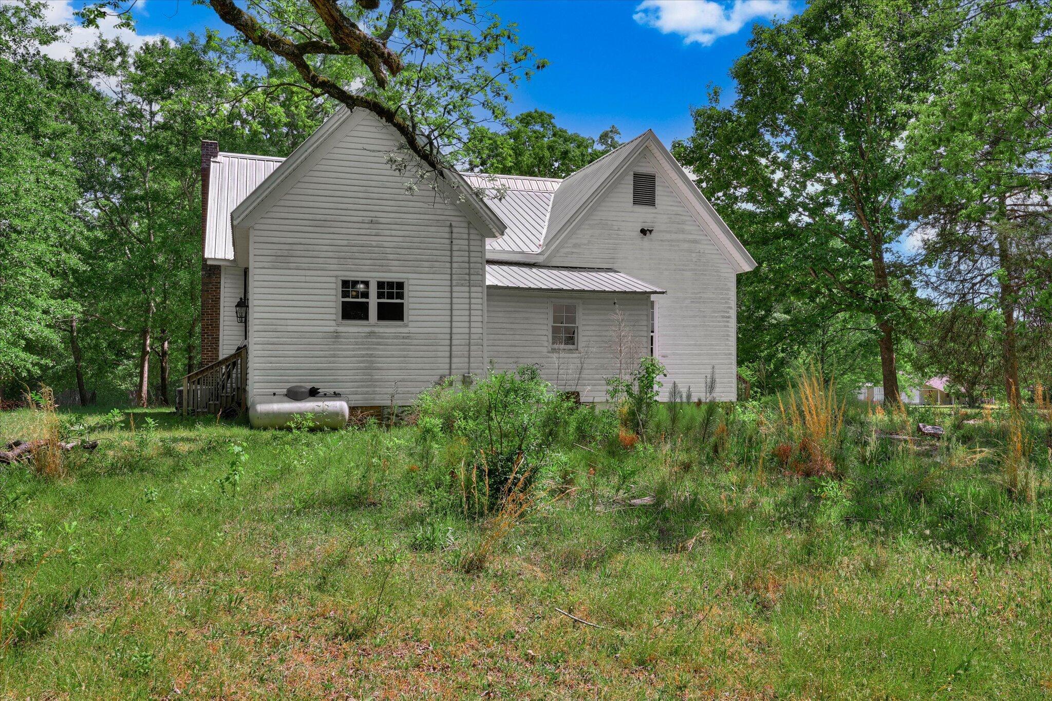 1265 Gills Point Road Tignall, GA 30668 - Photo 8 of 43 34-134