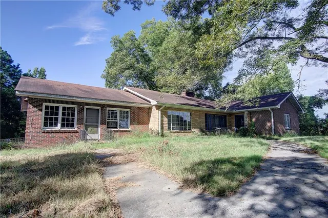 $1,200,000 | 1515 Red Bud Road Northeast, Calhoun, GA 30701