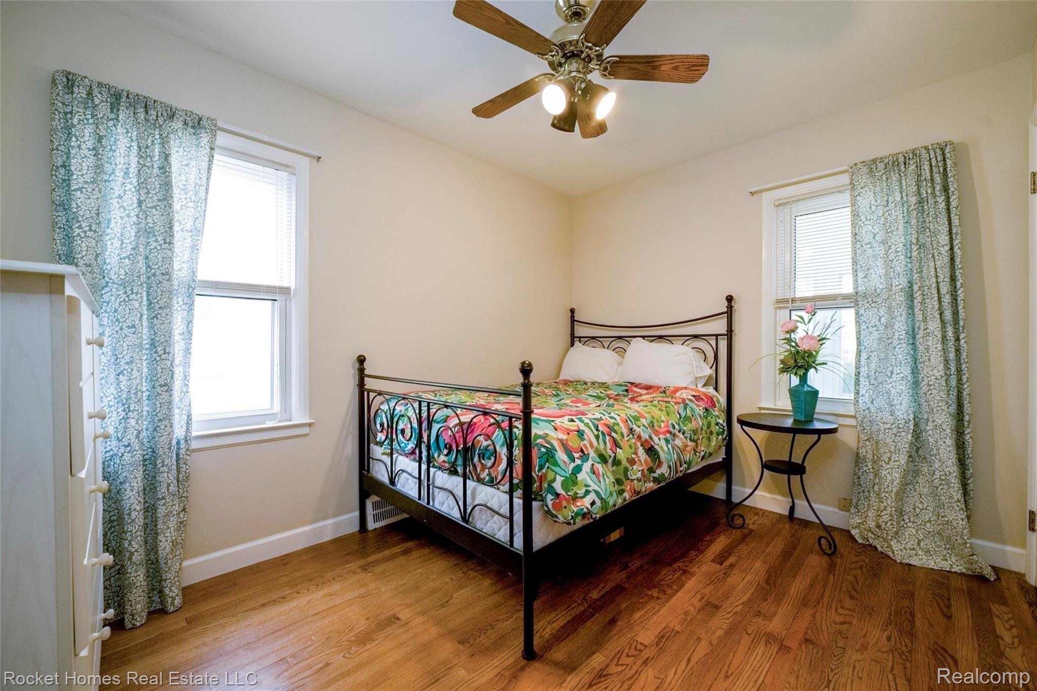 2666 Cumberland Road Berkley, MI 48072 - Photo 9 of 28 008-photo-bedroom-8117098.jpg