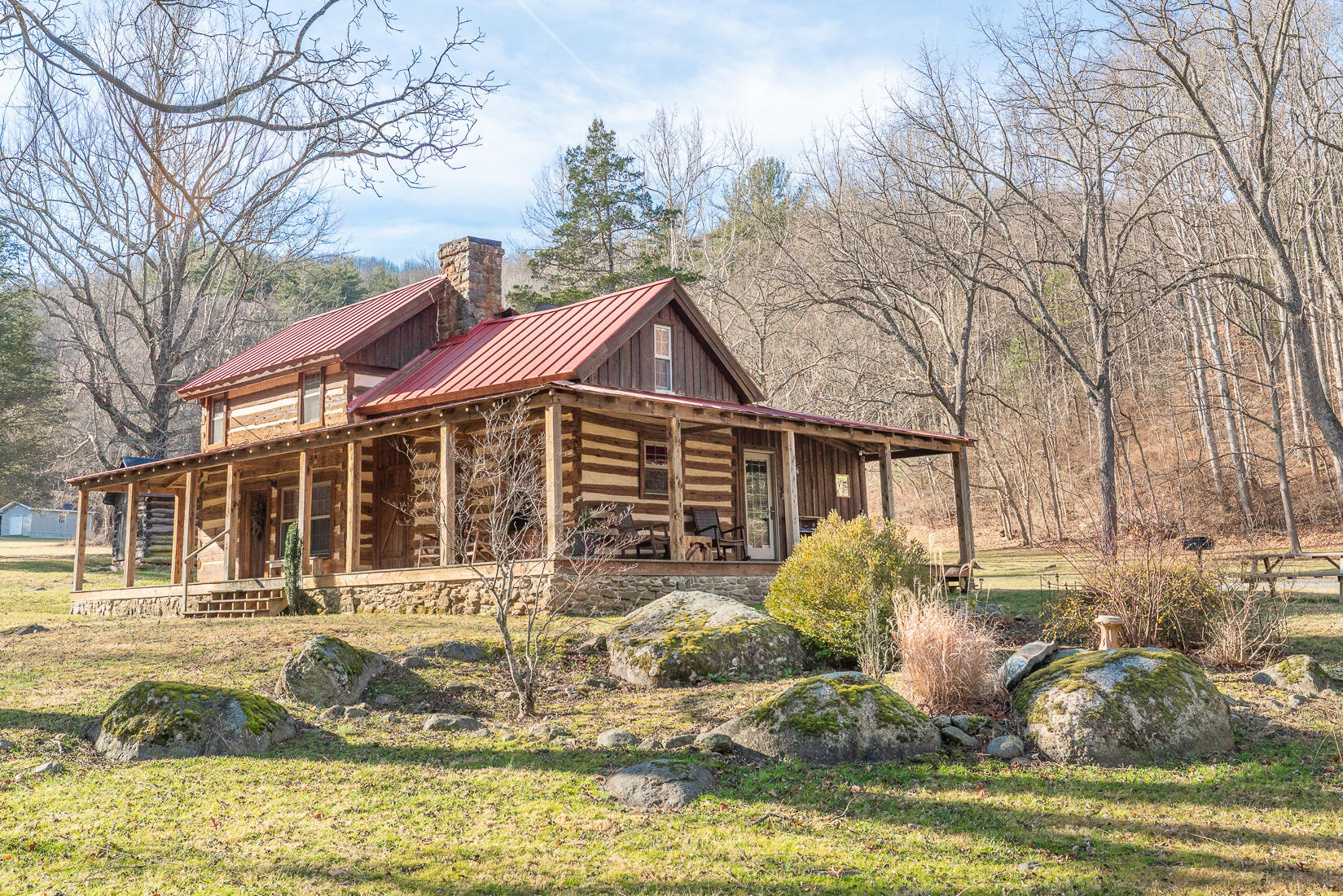 6102 Jennings Creek Road Buchanan, VA 24066 - Photo 1 of 79 a front view of a house with swimming pool