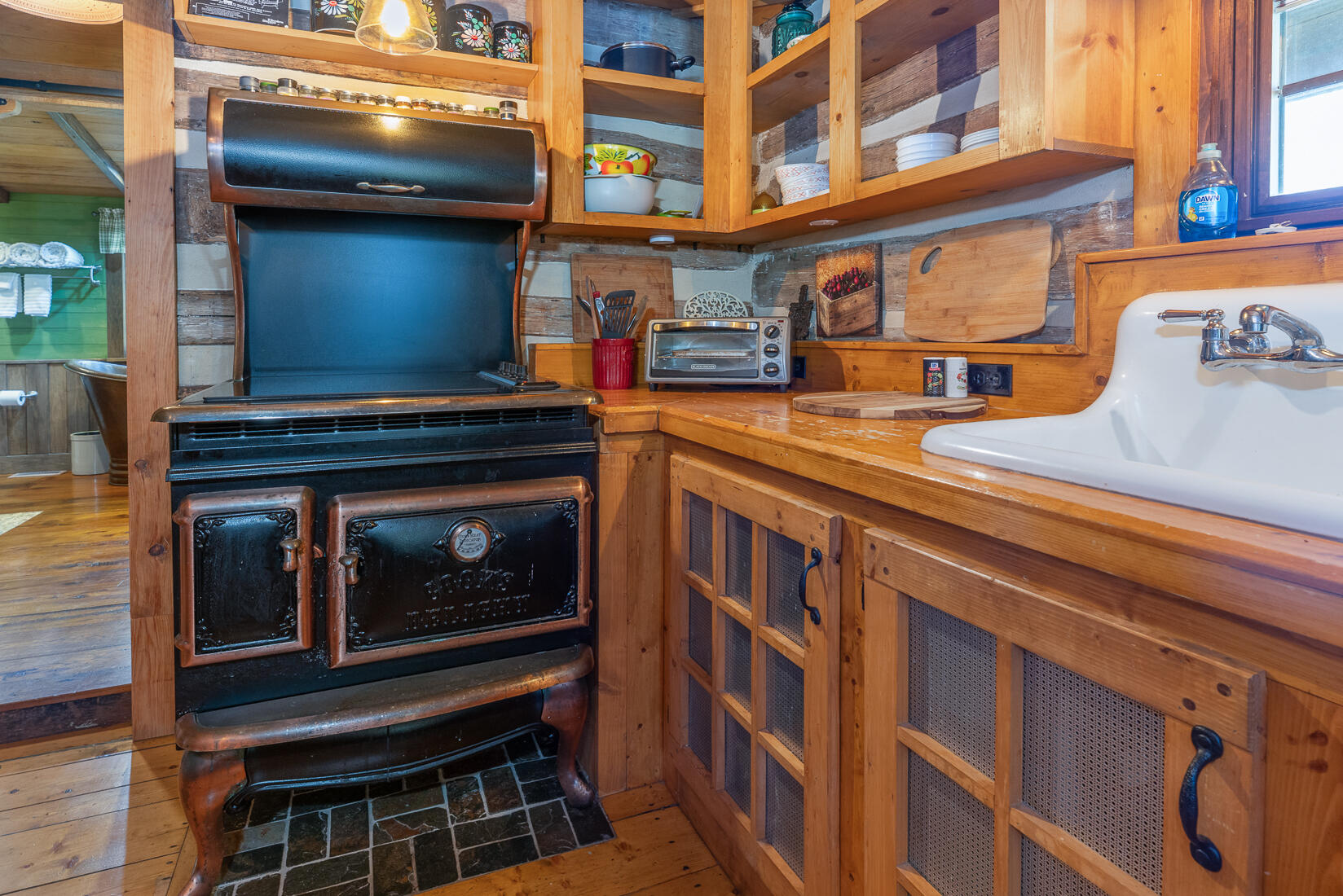 6102 Jennings Creek Road Buchanan, VA 24066 - Photo 23 of 79 untitled (23 of 78)