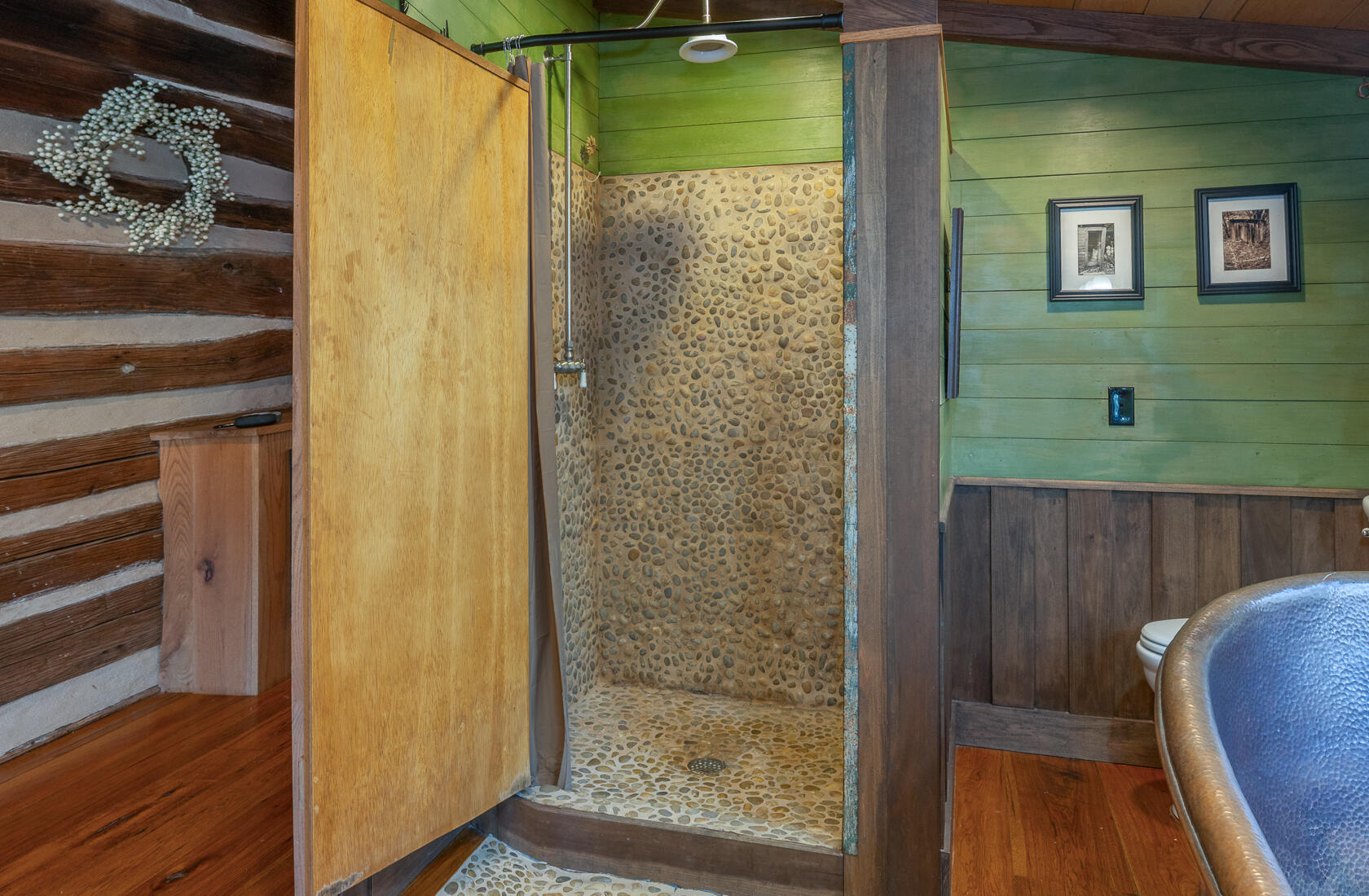 6102 Jennings Creek Road Buchanan, VA 24066 - Photo 51 of 79 a bathroom with a shower and a mirror