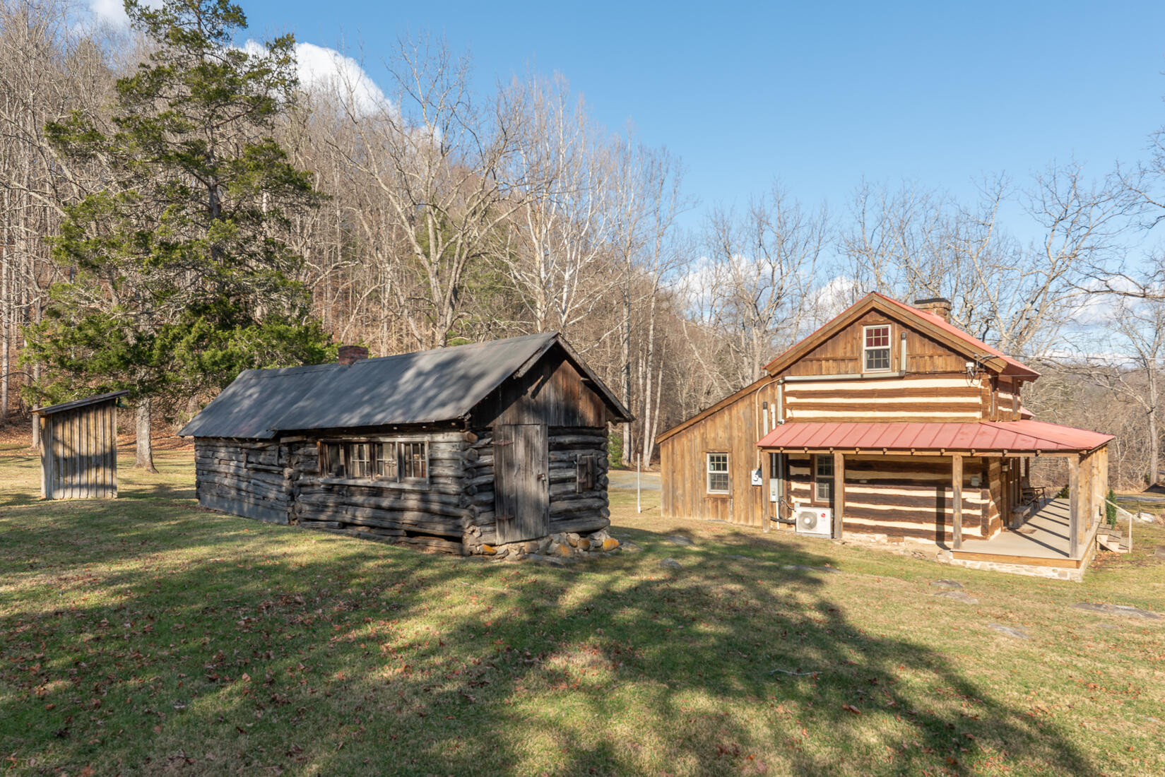 6102 Jennings Creek Road Buchanan, VA 24066 - Photo 64 of 79 a front view of a house with a yard and garage