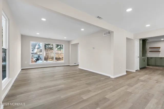 $639,000 | 5 Buxton Court, Barnegat, NJ 08005