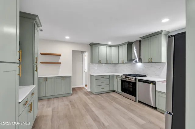 $639,000 | 5 Buxton Court, Barnegat, NJ 08005