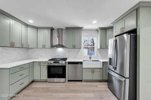 $639,000 | 5 Buxton Court, Barnegat, NJ 08005