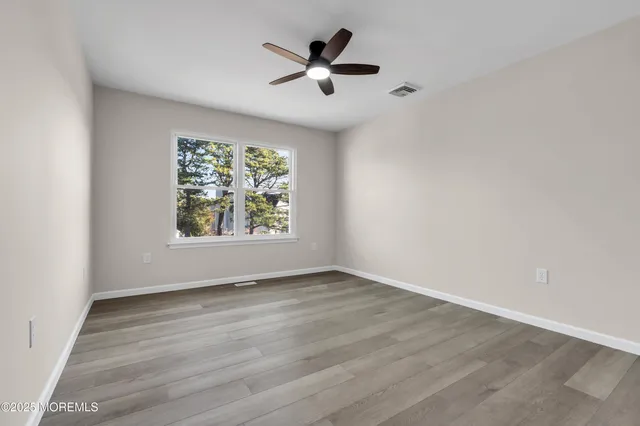 $639,000 | 5 Buxton Court, Barnegat, NJ 08005