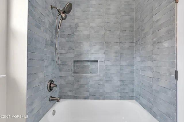 $639,000 | 5 Buxton Court, Barnegat, NJ 08005