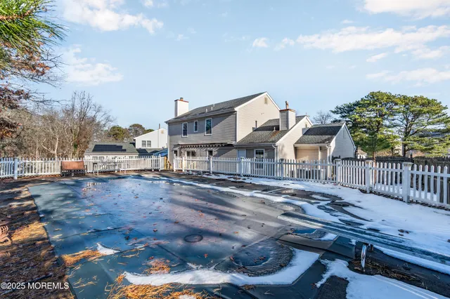 $639,000 | 5 Buxton Court, Barnegat, NJ 08005