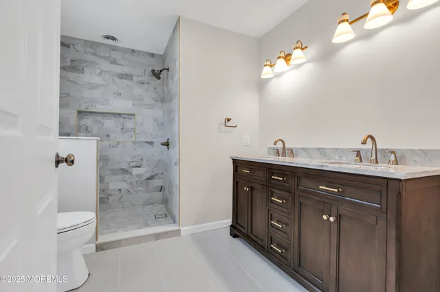 $639,000 | 5 Buxton Court, Barnegat, NJ 08005