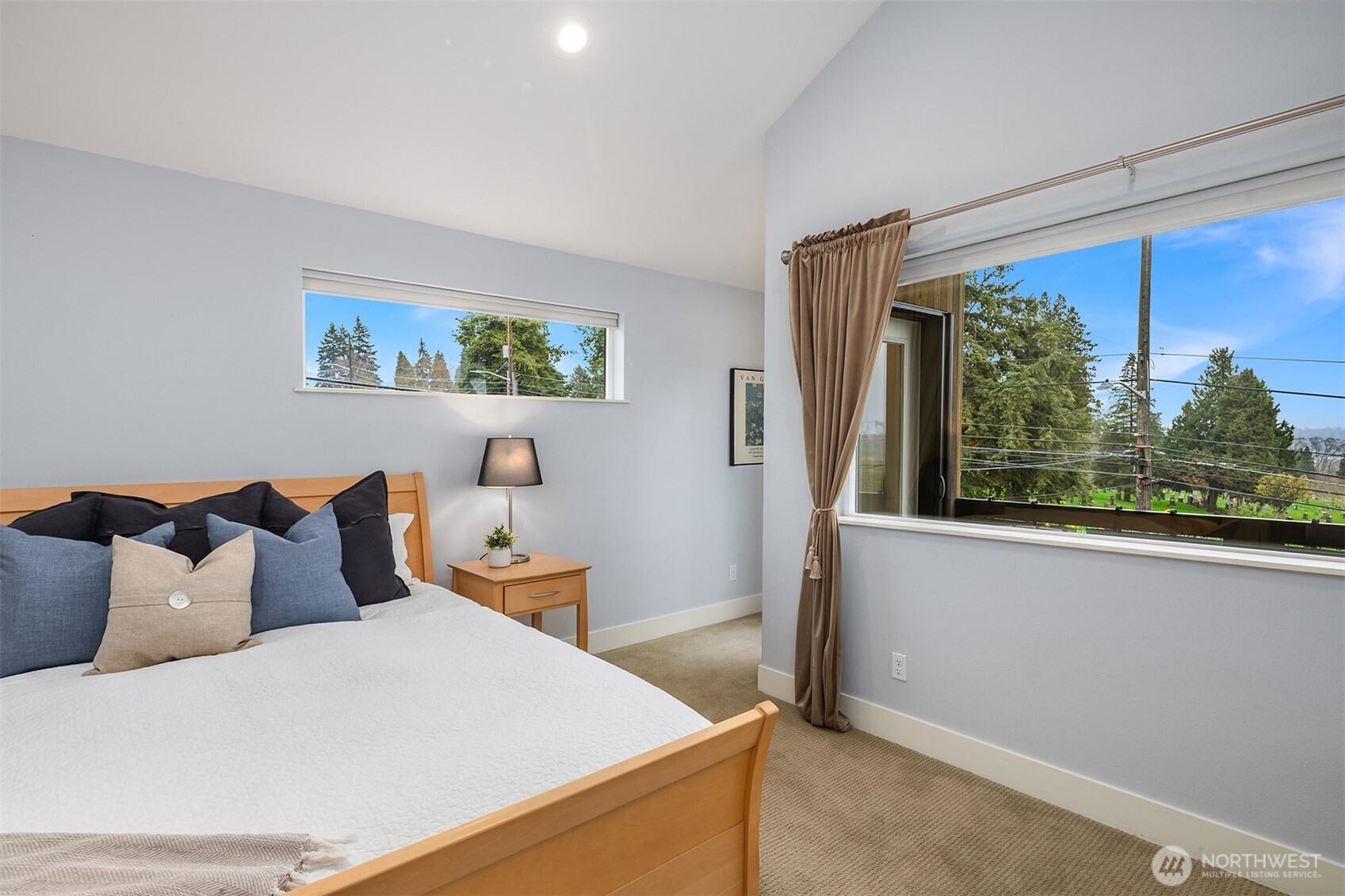 3010 Northeast 55th Street Seattle, WA 98105 - Photo 17 of 30