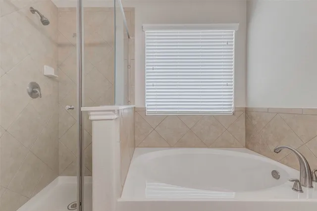 $280,000 | 2406 Seahorse Bend Drive, Katy, TX 77449