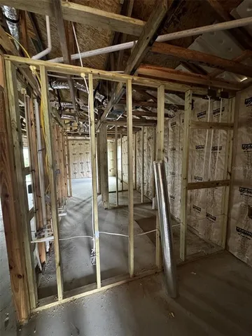 a view of empty room with an empty room