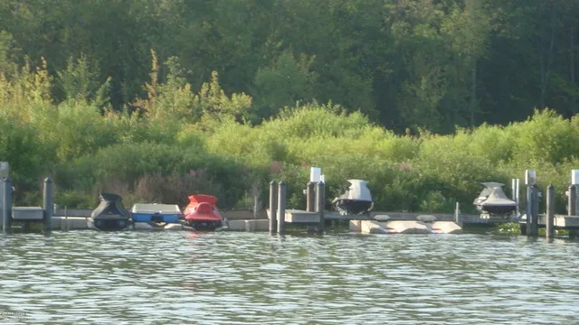 $75,000 | 8683 Heron, Watervliet, MI 49098