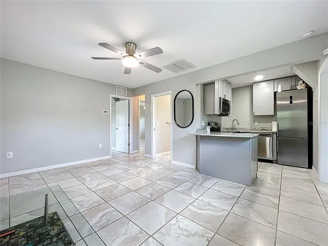 $250,000 | 9506 Number 2 Road, Howey-in-the-Hills, FL 34737